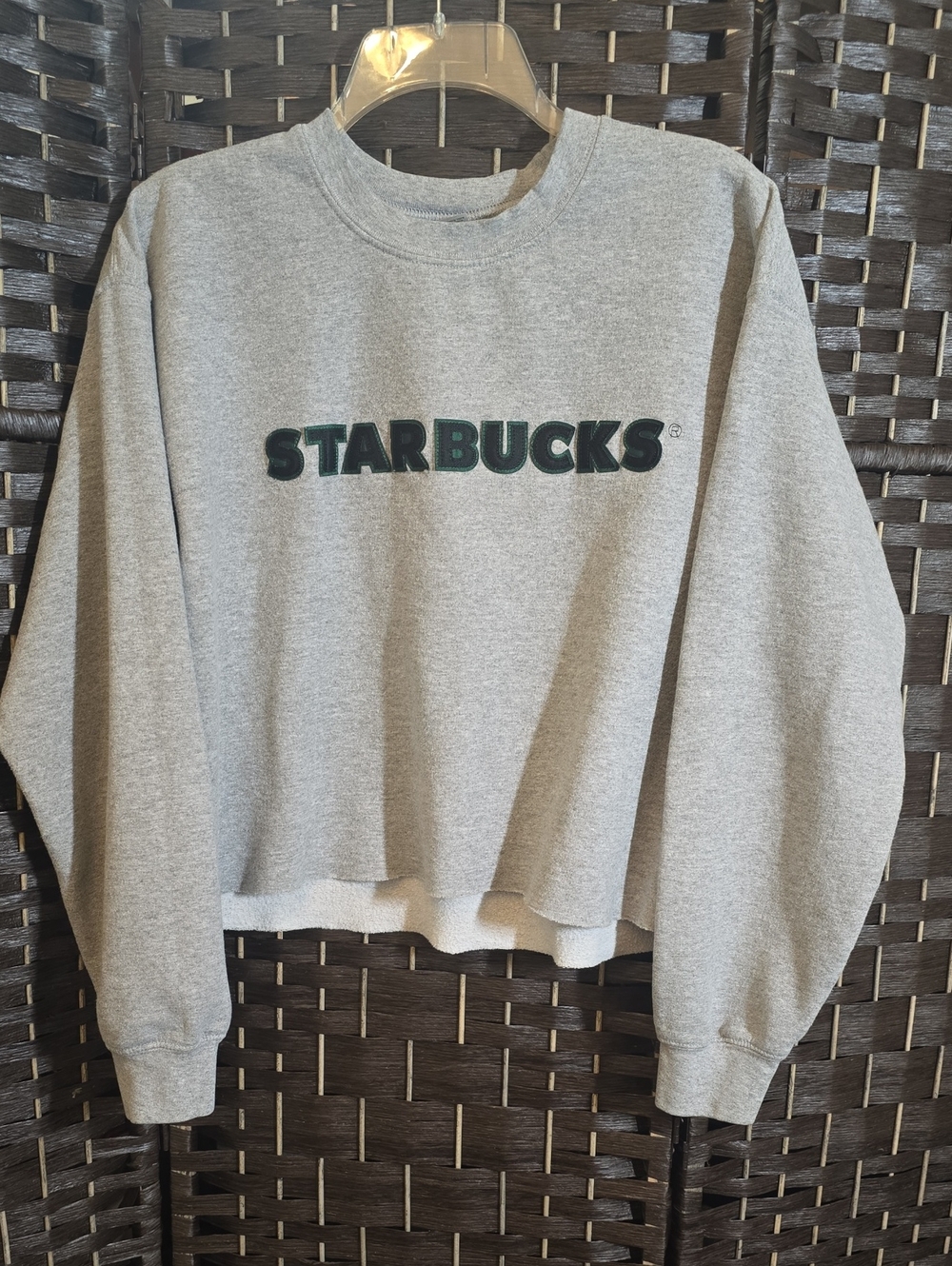 Starbucks Gray Cropped Crewneck Sweatshirt Embroidered Spellout Logo Medium EUC